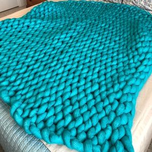Chunky aqua throw blanket